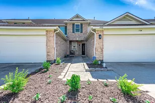 4502 Park Trail Ln, Pasadena, TX 77505 - Photo 4