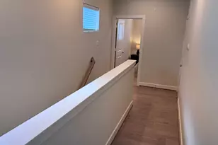 131 Eastwood St, Houston, TX 77011 - Photo 30