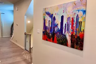 131 Eastwood St, Houston, TX 77011 - Photo 8