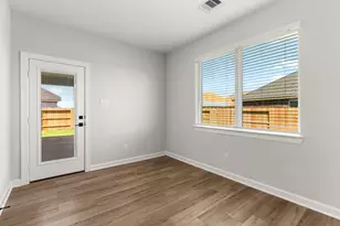 14001 Starboard Reach Dr, Texas City, TX 77510 - Photo 6