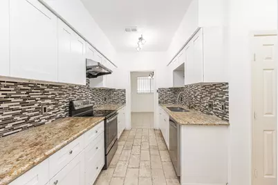 7547 Brompton Street #7547, Houston, TX 77025 - Photo 24