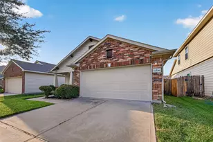 11206 Kingsnorth Dr, Tomball, TX 77375 - Photo 4
