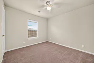 11206 Kingsnorth Dr, Tomball, TX 77375 - Photo 30