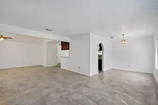 9618 S Petersham Dr, Houston, TX 77031 - Photo 24