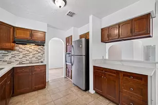 9618 S Petersham Dr, Houston, TX 77031 - Photo 14