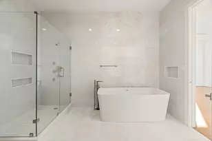 2120 Southgate Blvd, Houston, TX 77030 - Photo 24