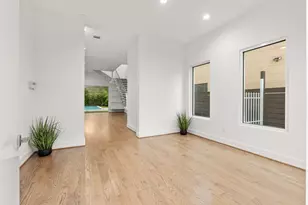2120 Southgate Blvd, Houston, TX 77030 - Photo 4
