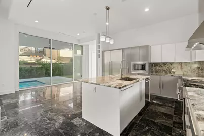 2120 Southgate Boulevard, Houston, TX 77030 - Photo 12