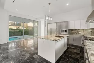 2120 Southgate Blvd, Houston, TX 77030 - Photo 12