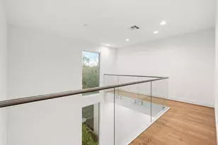 2120 Southgate Blvd, Houston, TX 77030 - Photo 34