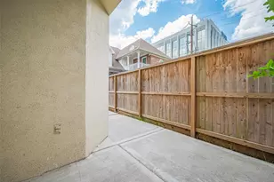 5302 Fayette St, Houston, TX 77056 - Photo 22