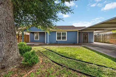 2010 Dade Street, Pasadena, TX 77502 - Photo 1