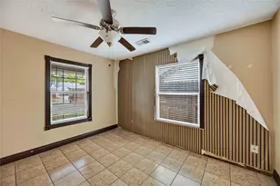 2010 Dade St, Pasadena, TX 77502 - Photo 16