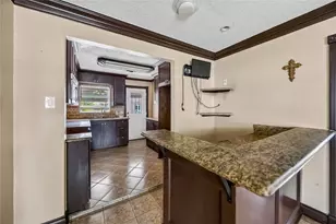 2010 Dade St, Pasadena, TX 77502 - Photo 6
