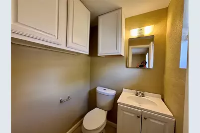 3902 Heatherbloom Drive, Houston, TX 77045 - Photo 10