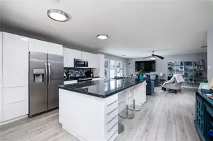 143 S Vesper Bend Cir, The Woodlands, TX 77382 - Photo 8