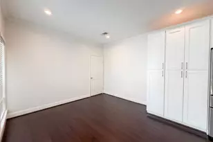 1103 Fleetwood Pl Dr, Houston, TX 77079 - Photo 12