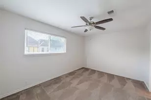 1103 Fleetwood Pl Dr, Houston, TX 77079 - Photo 24