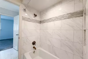 1103 Fleetwood Pl Dr, Houston, TX 77079 - Photo 30