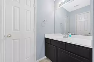 13911 Blue Vista Dr, Sugar Land, TX 77498 - Photo 22