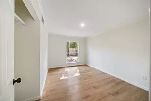 238 Point Clear Dr, Conroe, TX 77304 - Photo 16