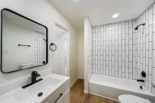 238 Point Clear Dr, Conroe, TX 77304 - Photo 14