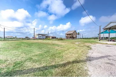 37 White Cap Street, Sargent, TX 77414 - Photo 2