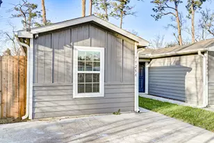 7925 Way St, Houston, TX 77028 - Photo 2