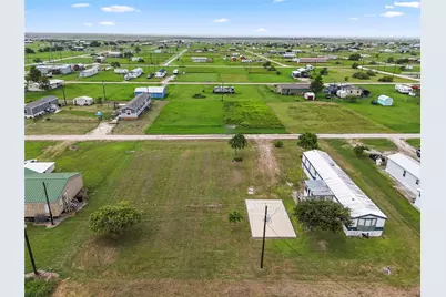 98 Catfish Drive, Palacios, TX 77465 - Photo 6