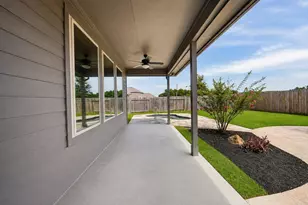 20111 Crystal Falls Ct, Montgomery, TX 77316 - Photo 26