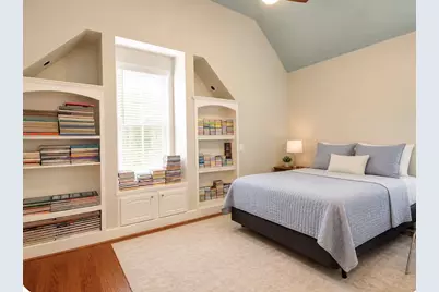 5302 Feagan Street, Houston, TX 77007 - Photo 1