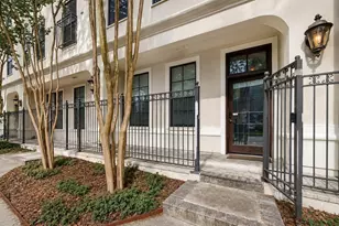 1602 Elgin St, Houston, TX 77004 - Photo 2
