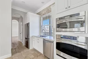 135 Low Country Ln, The Woodlands, TX 77380 - Photo 16