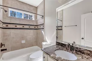 135 Low Country Ln, The Woodlands, TX 77380 - Photo 8