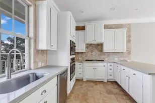 135 Low Country Ln, The Woodlands, TX 77380 - Photo 14