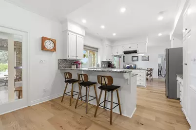 27030 Masters Pkwy, Spicewood, TX 78669 - Photo 14