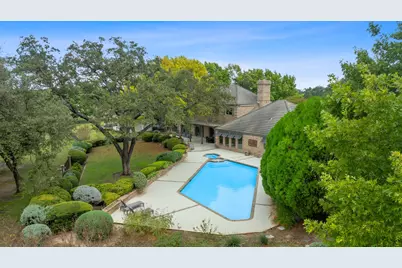 27030 Masters Pkwy, Spicewood, TX 78669 - Photo 42