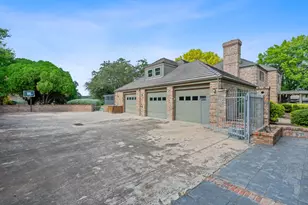 27030 Masters Pkwy, Spicewood, TX 78669 - Photo 42