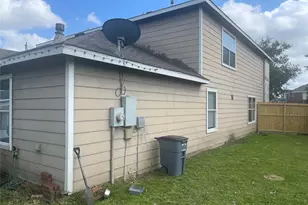 8303 Quest Ct, Rosharon, TX 77583 - Photo 28