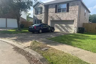 8303 Quest Ct, Rosharon, TX 77583 - Photo 2