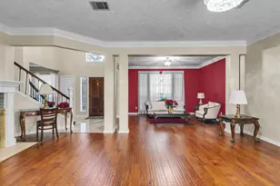 3411 Elmcrest Dr, Houston, TX 77088 - Photo 6