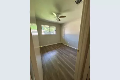 7223 Valmont Drive, Houston, TX 77016 - Photo 10