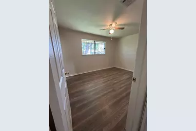 7223 Valmont Drive, Houston, TX 77016 - Photo 8