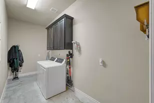 8992 Windjammer Ln, Montgomery, TX 77316 - Photo 42
