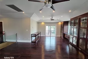 102 E 5th St, Houston, TX 77007 - Photo 6
