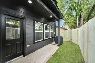 3521 Canfield St, Houston, TX 77004 - Photo 36