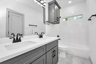 3521 Canfield St, Houston, TX 77004 - Photo 32