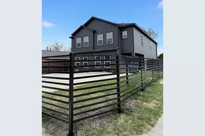 3521 Canfield Street #AB, Houston, TX 77004 - Photo 2