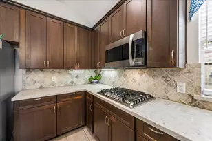 4505 Weathersfield Ct, League City, TX 77573 - Photo 10