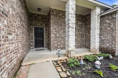 9850 Hunter Springs, Conroe, TX 77306 - Photo 4